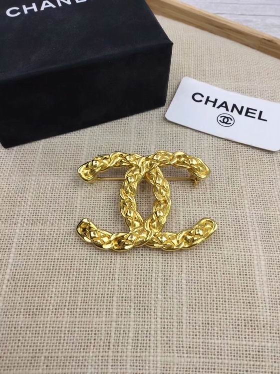 Chanel Brooch 430